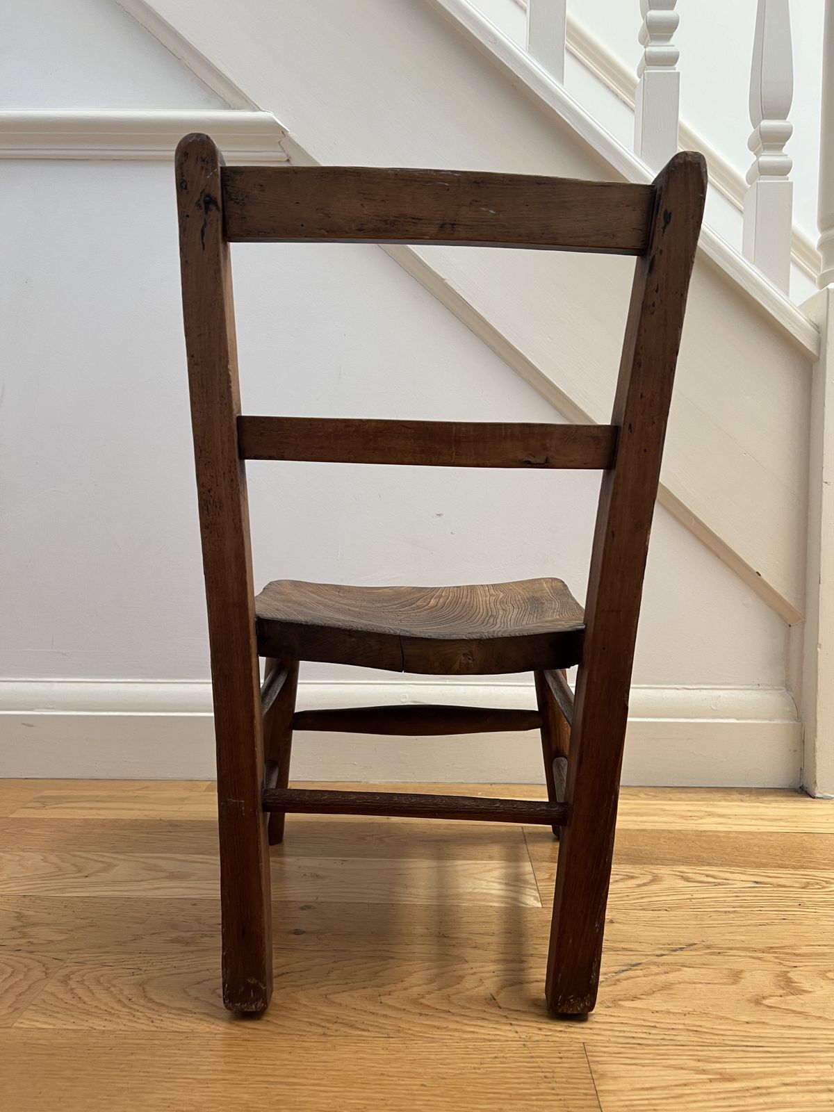 photo furniture Vintage Solid Wooden Children's Chair   Mini Child's Chair