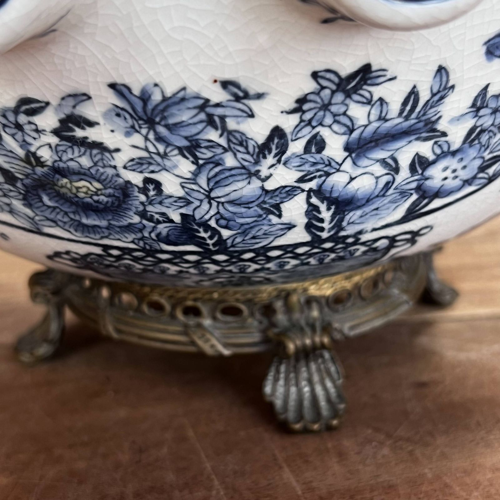 Antique 1920s Chinese Porcelain Fruit Bowl With Ruffle Lip & Crackle Glaze photo 80.0