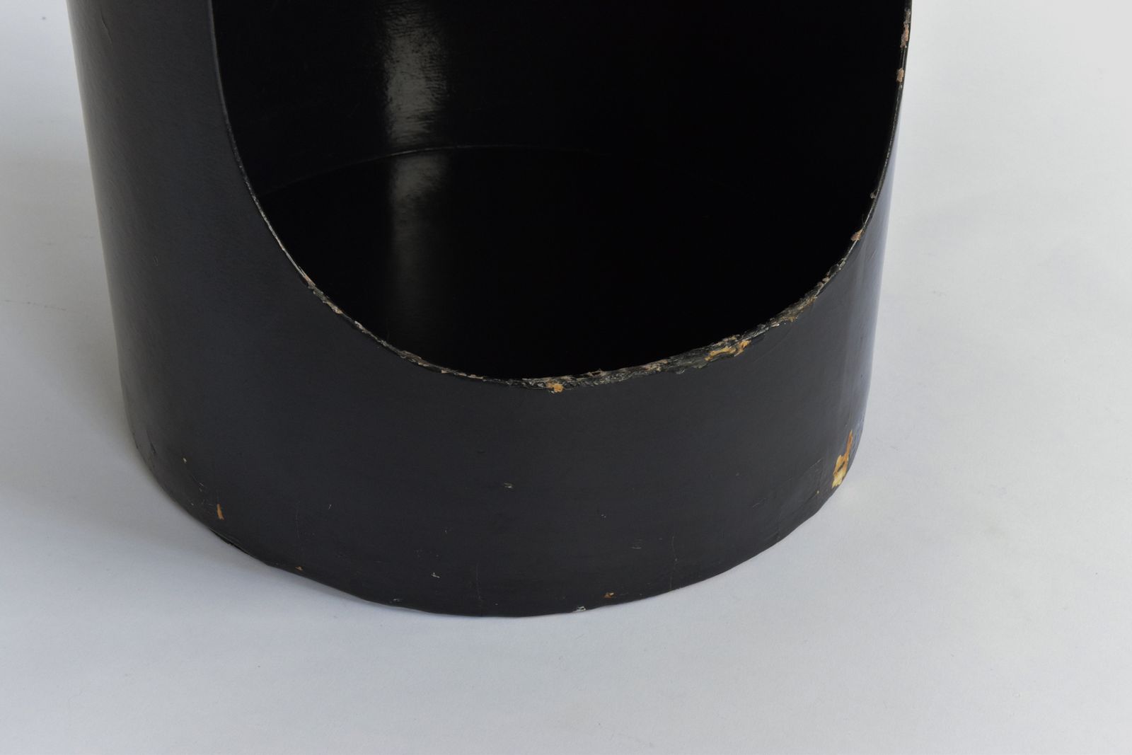Vintage Black Tomotom Cardboard Side Table By Bernard Holdaway For Hull Traders Furniture photo buy