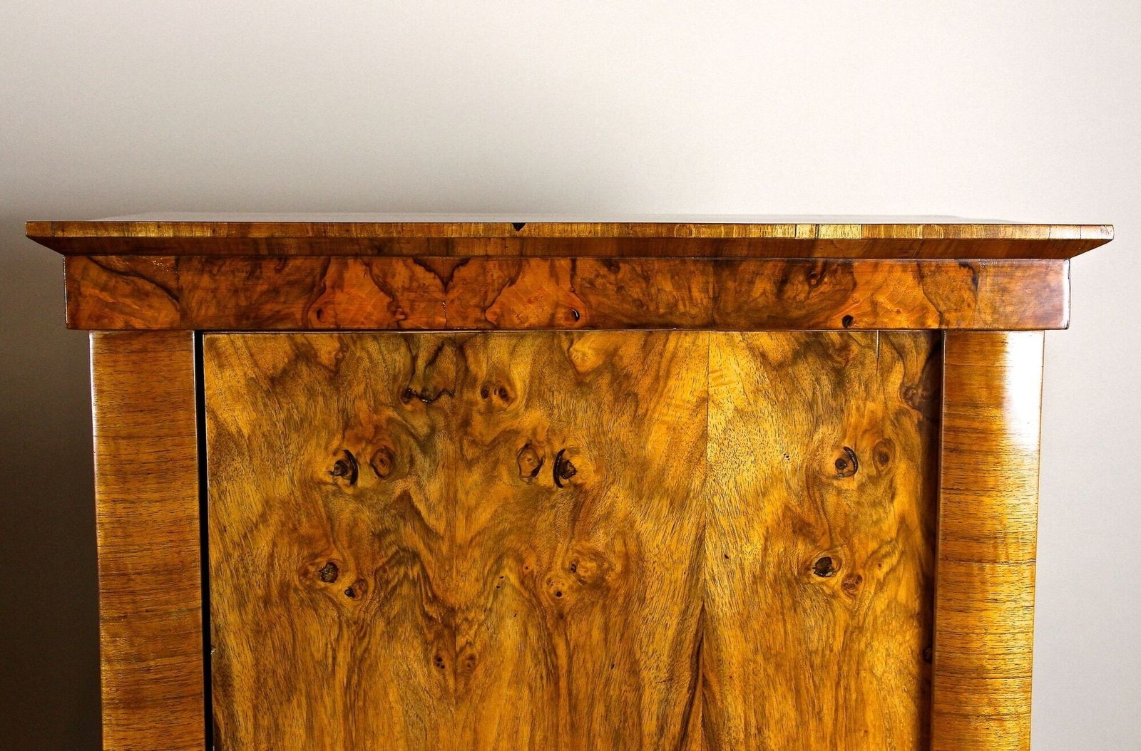 photo furniture 19th Century Biedermeier Nutwood Cabinets, Austria Circa 1830