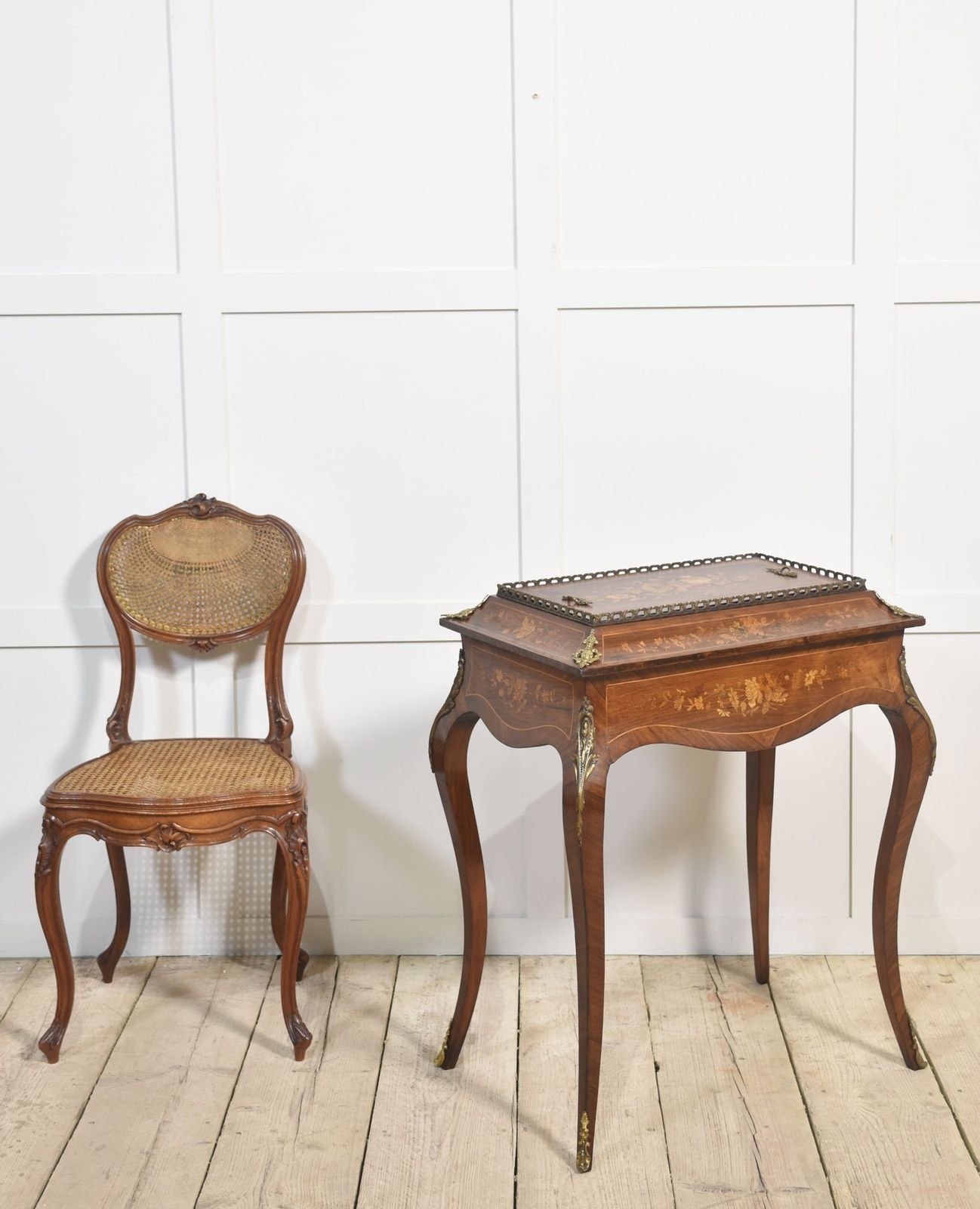 19th Century Mahogany Inlaid Jardinere Planter photo for sale