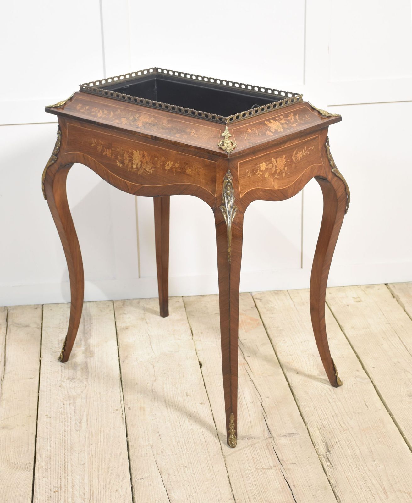 19th Century Mahogany Inlaid Jardinere Planter photo buy