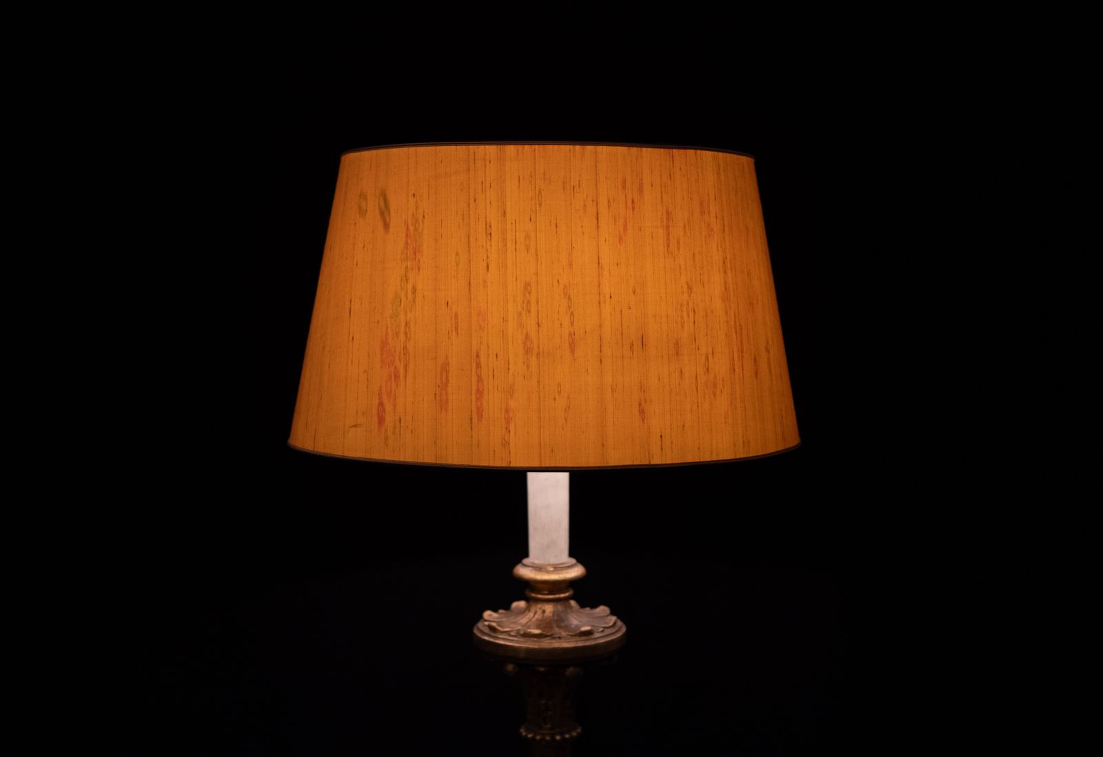 Italian Rococo Wooden Floor Lamp Antique Gold 1950s photo Lighting
