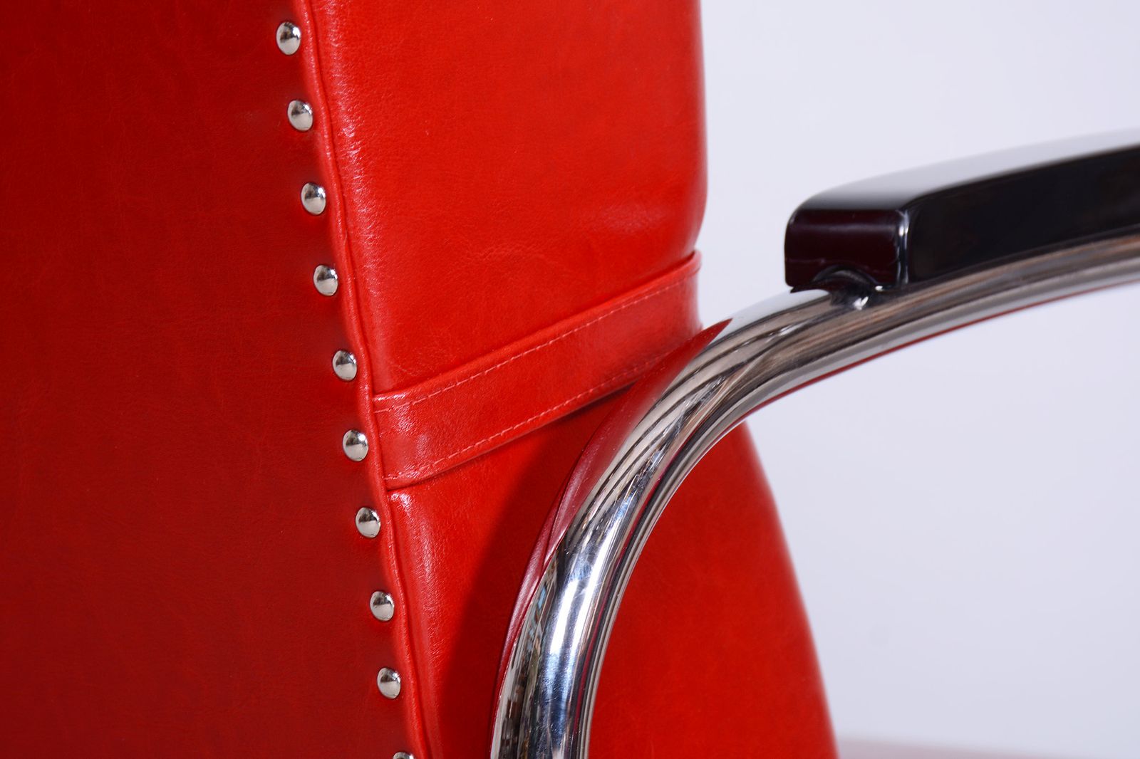 Restored Bauhaus Armchair, By Vichr A Spol., Chrome, Leather, Germany, 1930s photo vintage