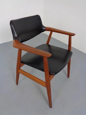 Danish Teak Gm11 Armchair By Svend Aage Eriksen Of Glostrup, Denmark, 1960s photo vinterior