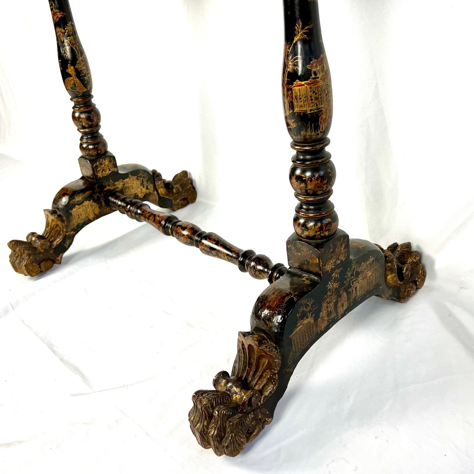 photo vinterior Regency Chinoiserie Chinese Export Sewing/ Work Table