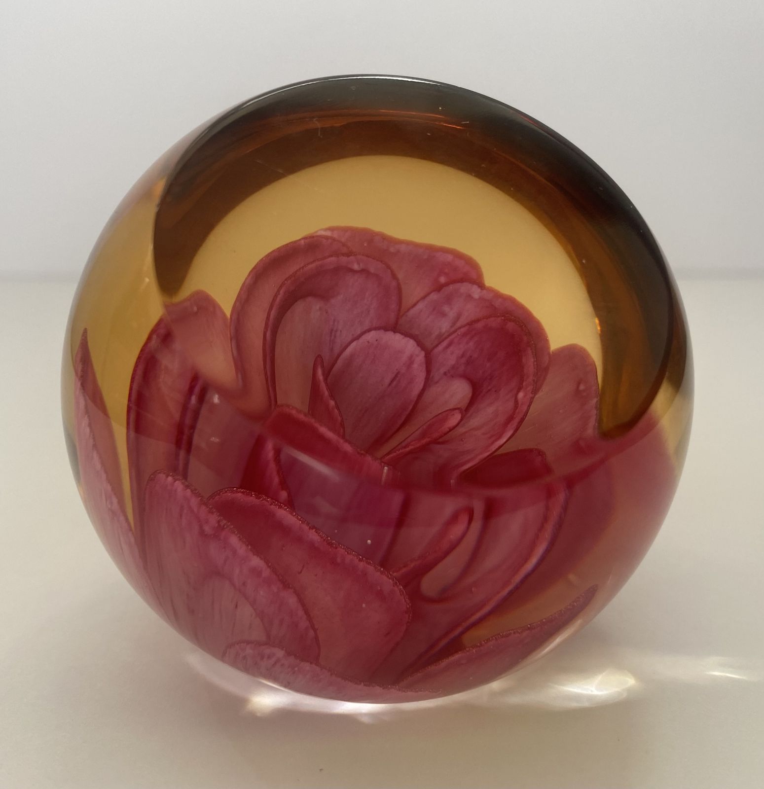 Caithness, Queen Elizabeth Rose, Golden Jubilee Commemorative Paperweight