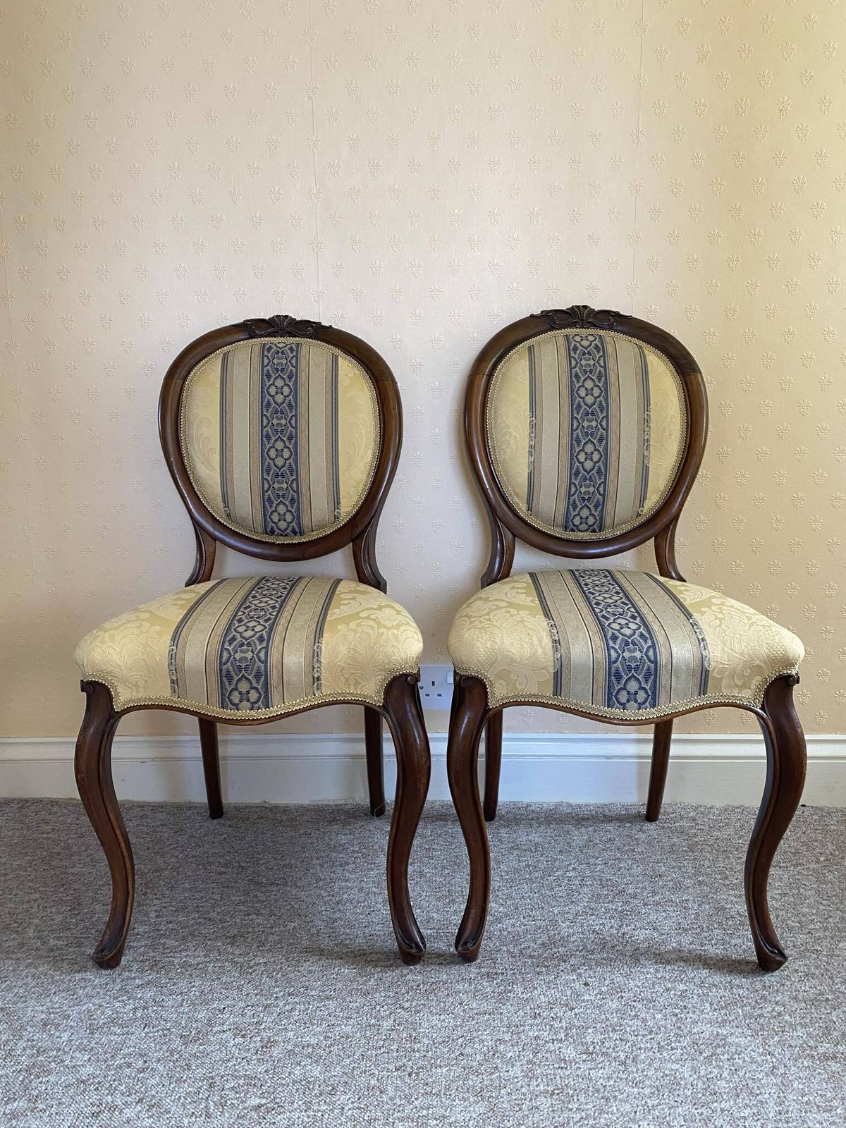 Pair Of Beautiful  Victorian Walnut Balloon Backed Chairs. photo Furniture
