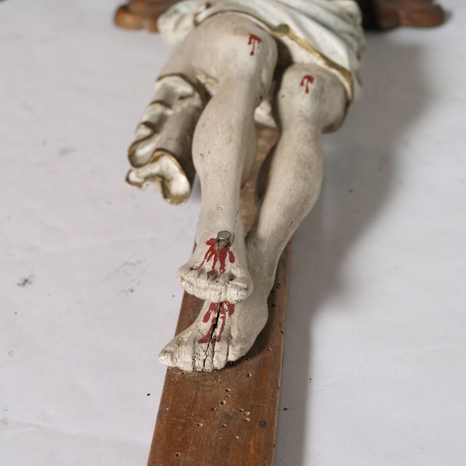 Early 19th Century Italian Hand Carved And Polychromed Wood Crucifix "Cadore" photo for sale