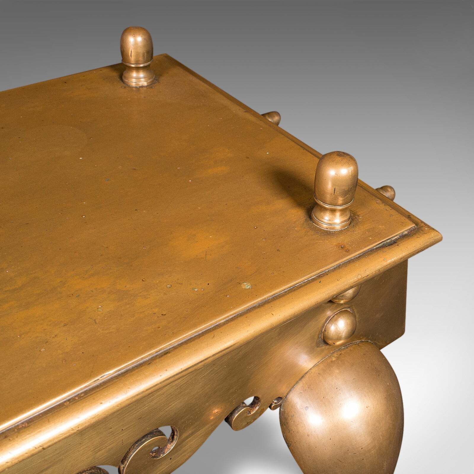 photo furniture Heavy Antique Footman, English Brass, Inglenook Fireplace Warmer, Steps, Regency