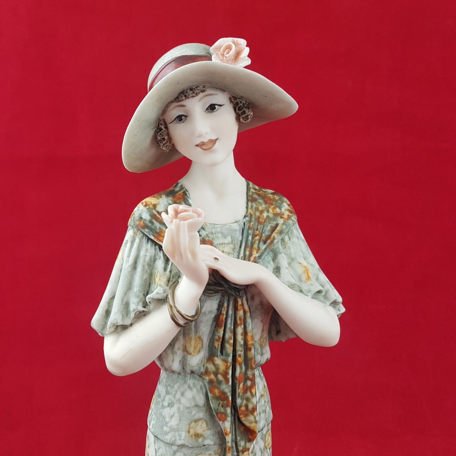 Giuseppe Armani Figurine Lady Rose Statue Capodimonte Florence 8715 O/A photo buy