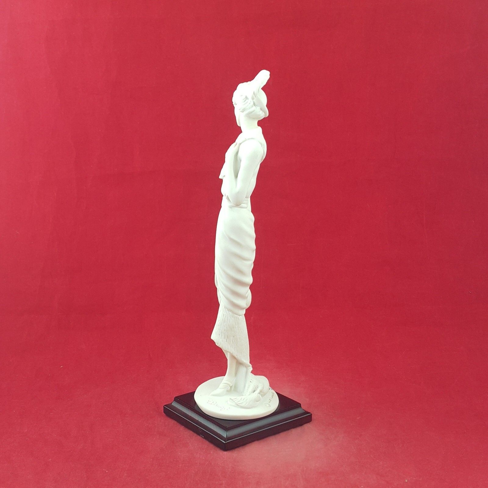 Giuseppe Armani Figurine  Lady With Bag Statue Florence 8717 O/A photo 160.0