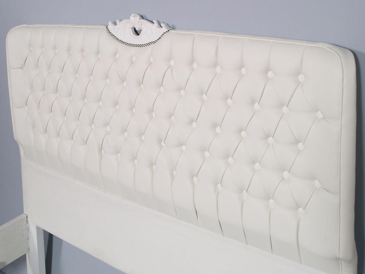 1930s Baroque Venetian Double Bed Hand Carved Walnut, Capitonné White Leather photo for sale