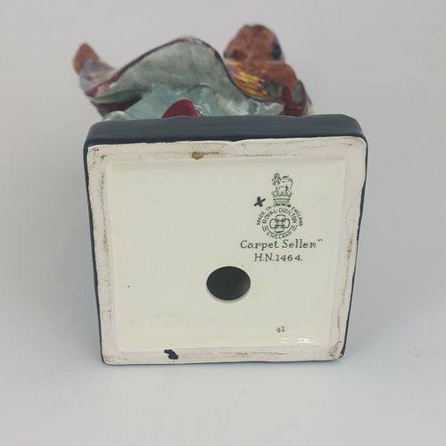 Royal Doulton Figurine Hn1464 Carpet Seller (Hand Closed) 5769 Rd photo for sale