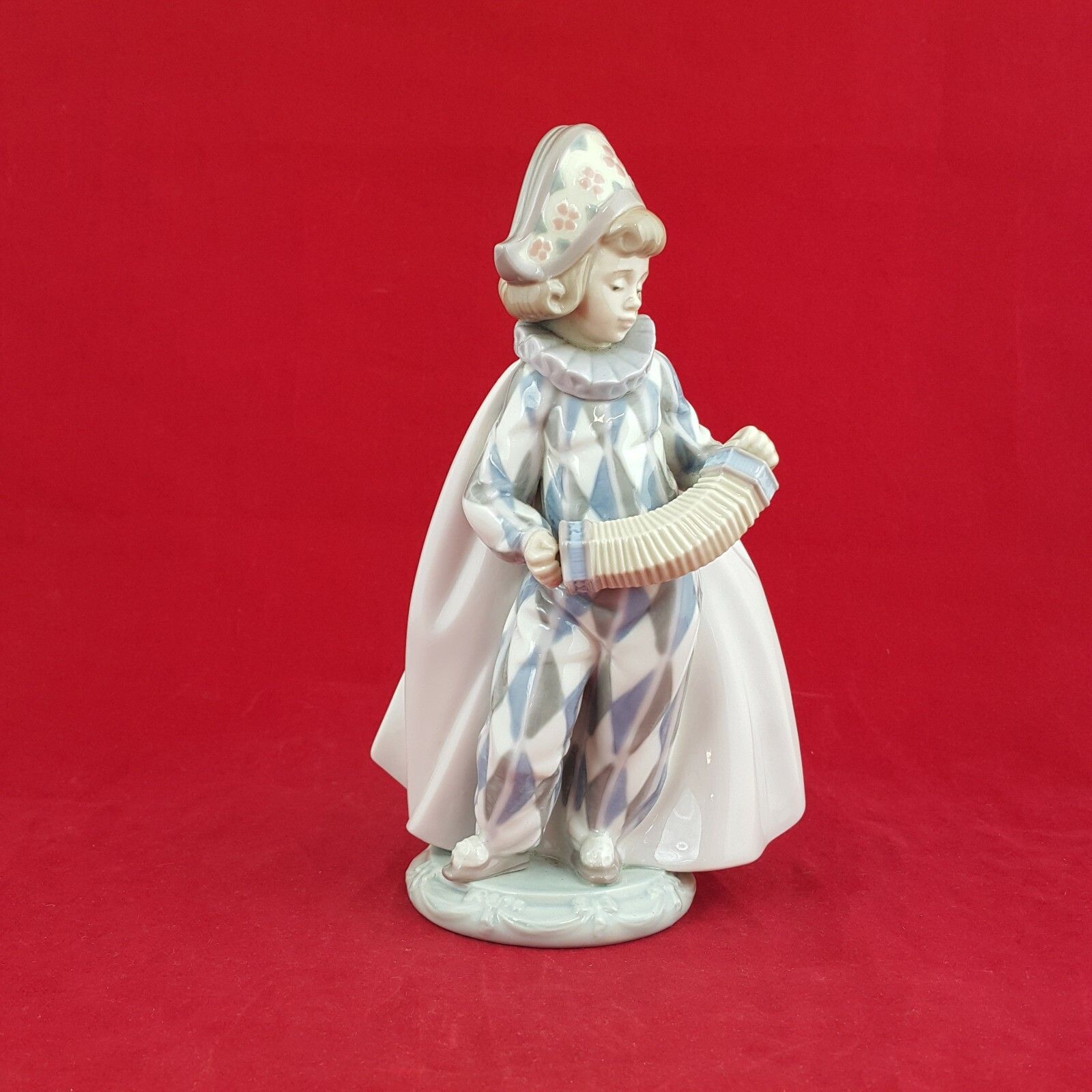 Lladro Concertina 5695 (Restored Neck)  6018 Porcelain  Collectible L/N photo Home Decor