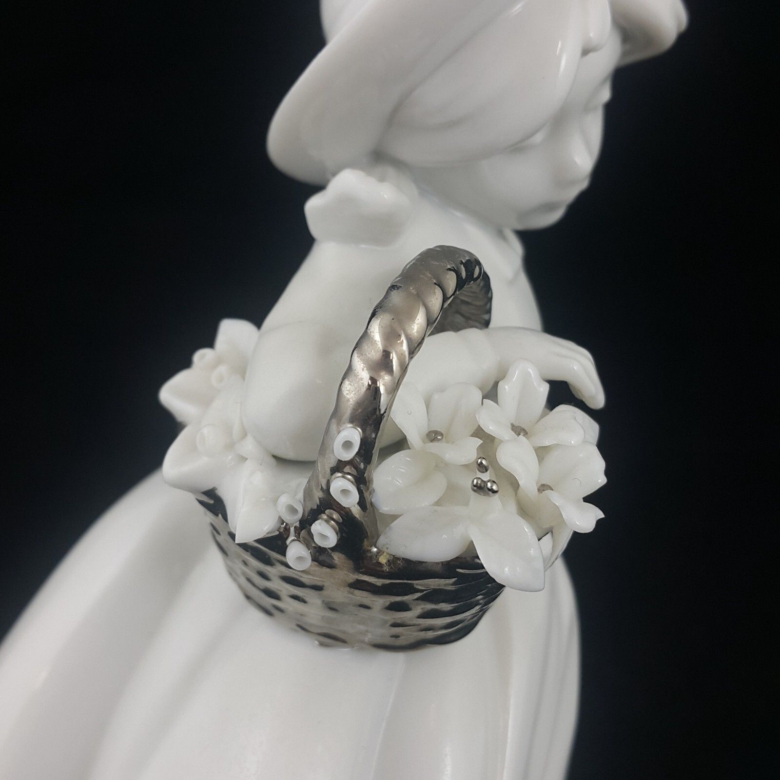 Nao By Lladro Figurine Re Deco Sweet Scent 6723 L/N photo vintage