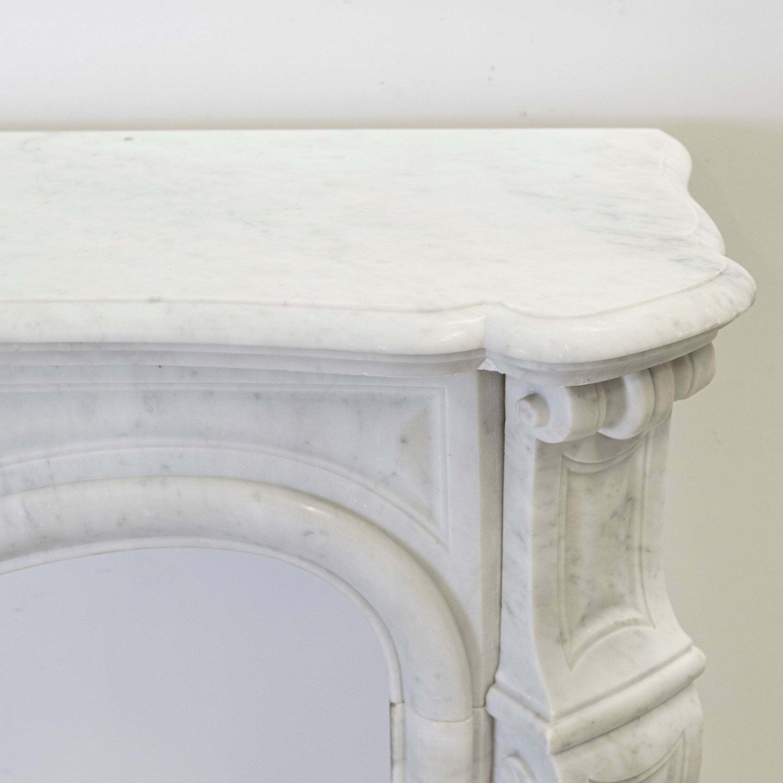Antique French Style Marble Fireplace photo vinterior