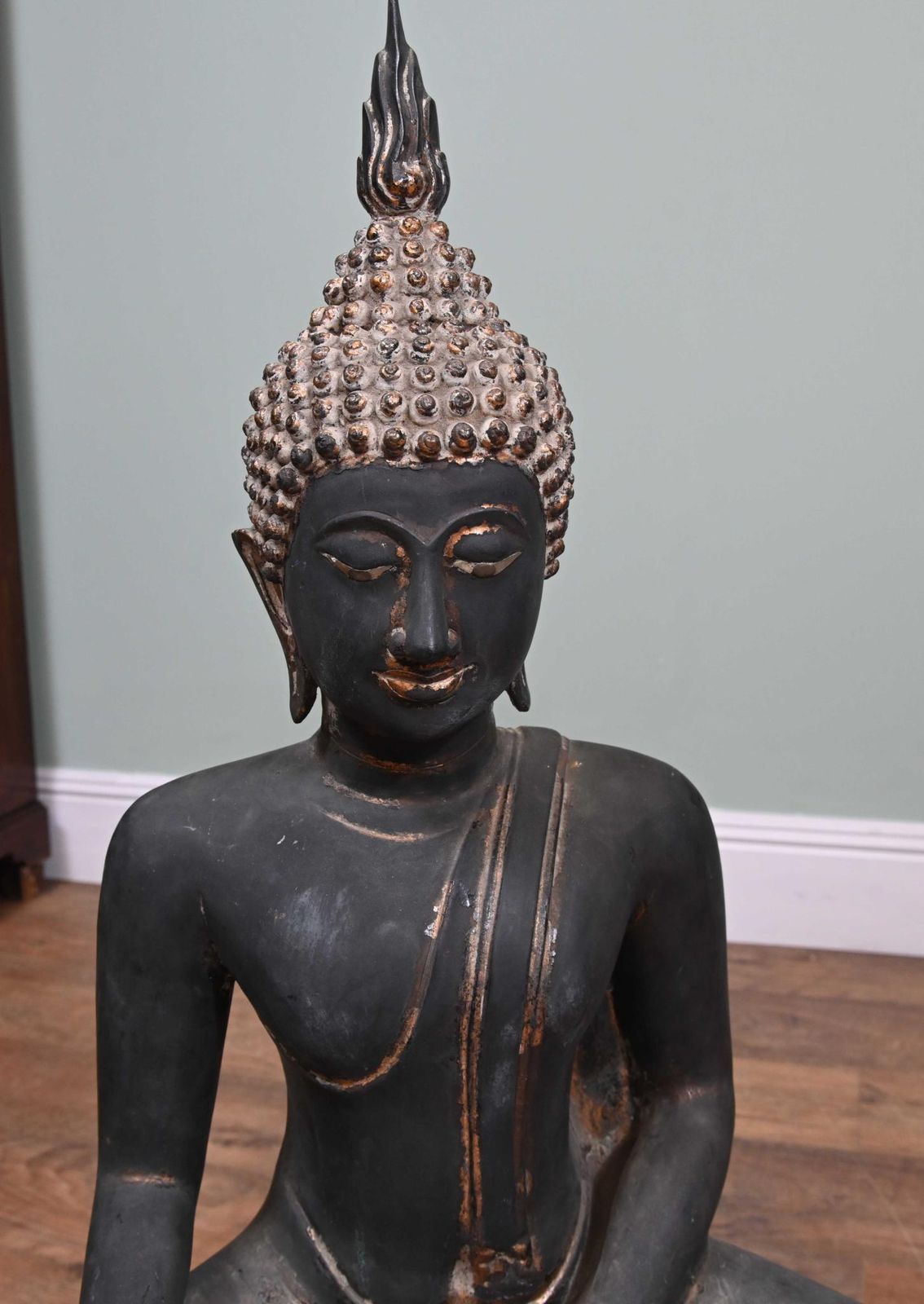 Bronze Nepalese Buddha Statue Meditation Antique Buddhist Art photo vinterior