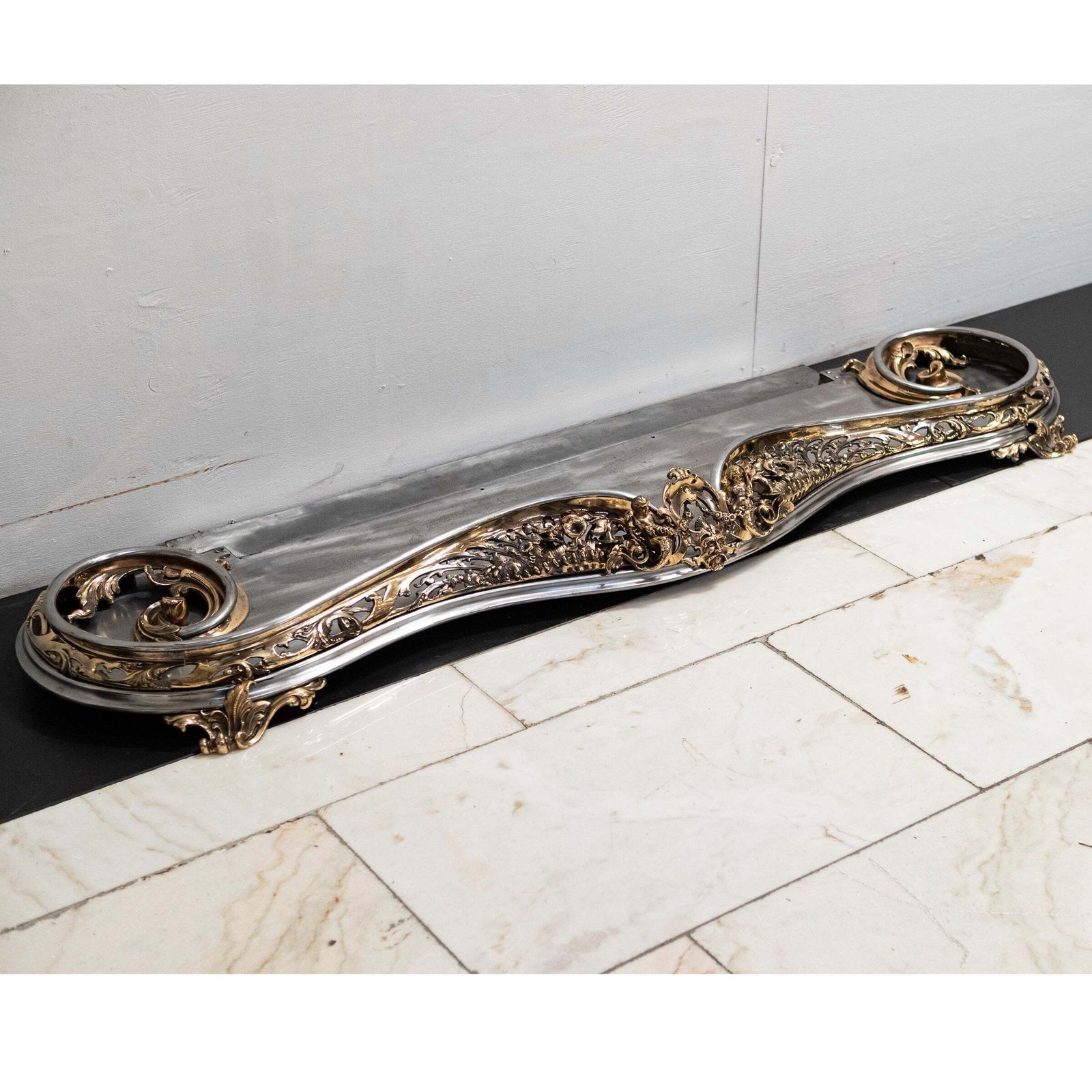 Antique Serpentine Rococo Fireplace Fender photo 1200.0