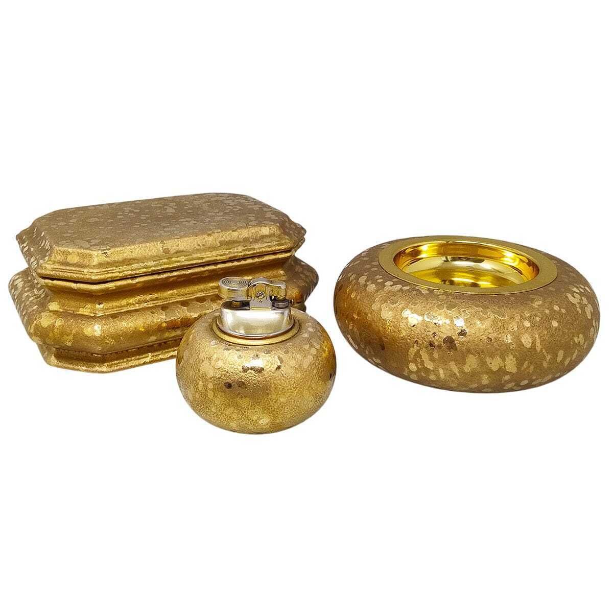 1970s Exquisited Handcrafted Smoking Set In Ceramic And Gold Leaf. Made In Italy