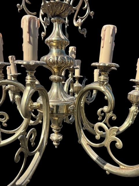 Large French 24 Light Heavy Good Quality Antique Brass Chandelier photo for sale