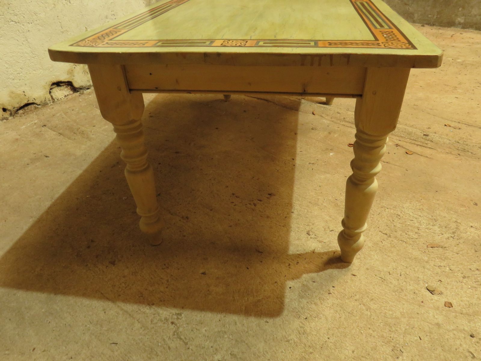 Shabby Chic Dining Table photo 320.0