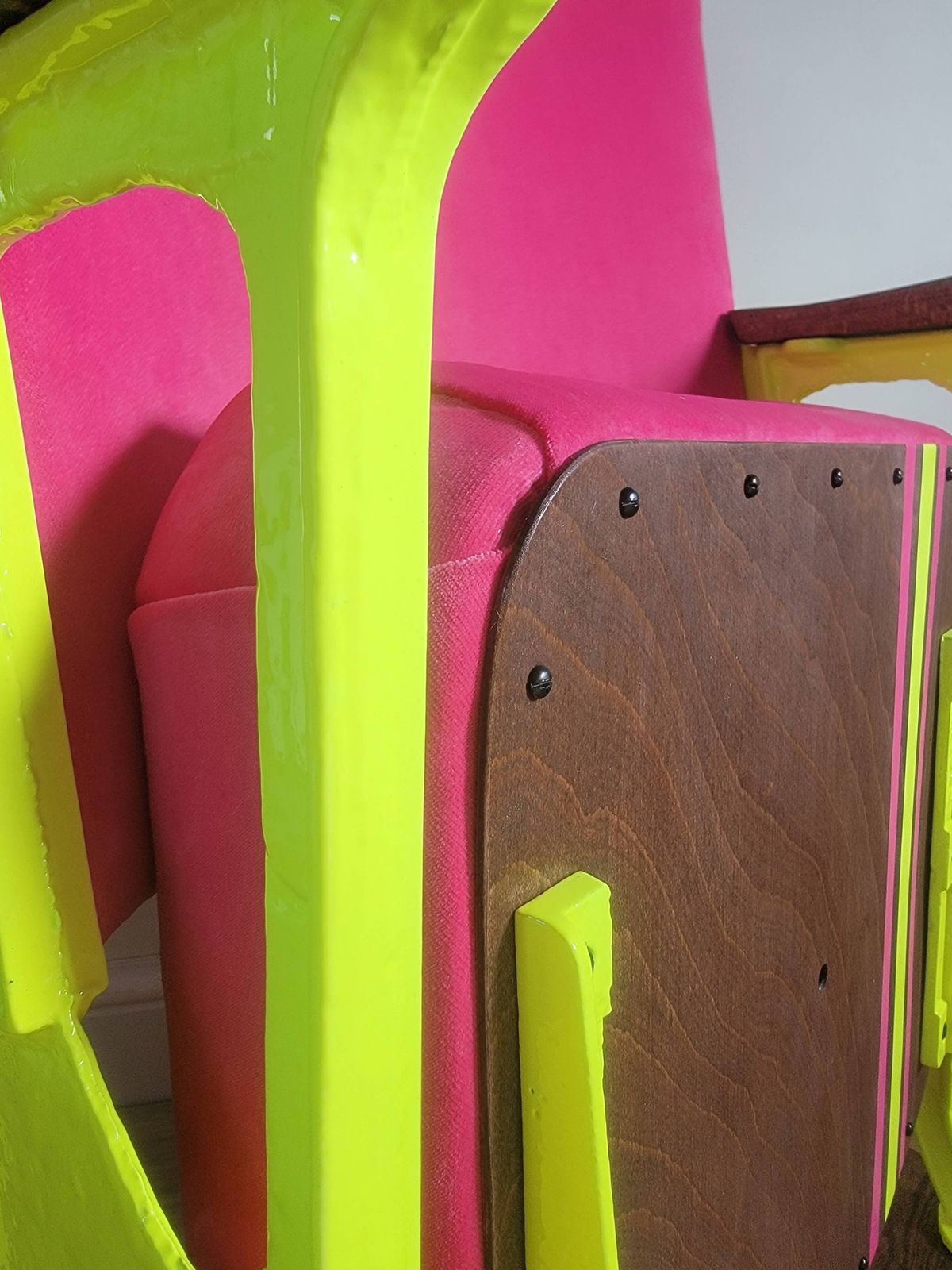 photo for sale Neon Pink And Yellow Single Vintage Cinema Seat