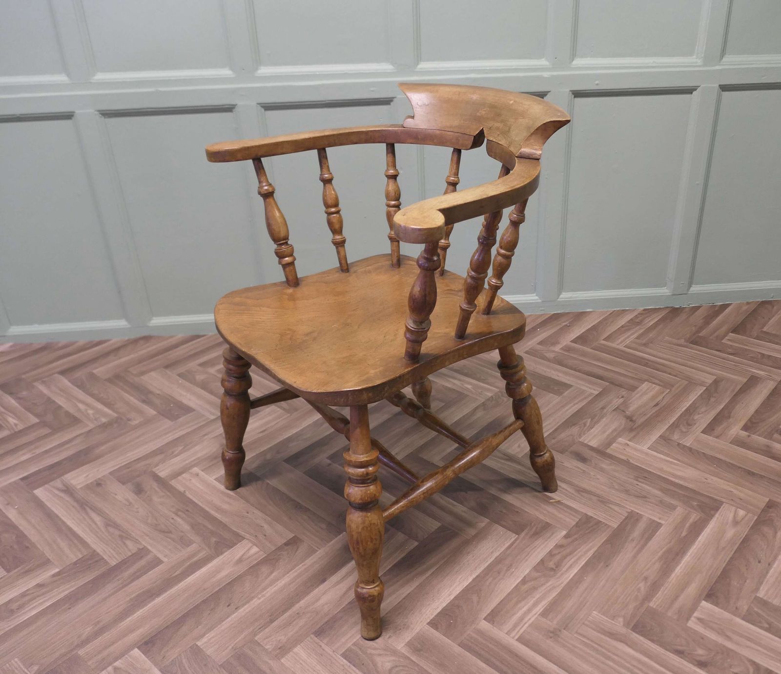 19th Century Elm And Beech Smokers Bow Office Or Desk Chair photo vinterior