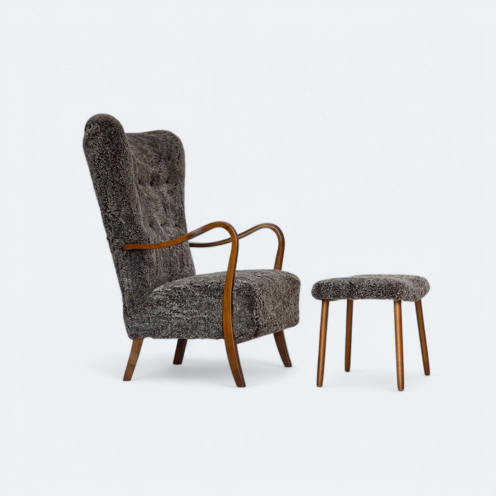 Ca. Jaren 1960, Opnieuw Beklede Deense Fauteuil, Echt Schapenleer.