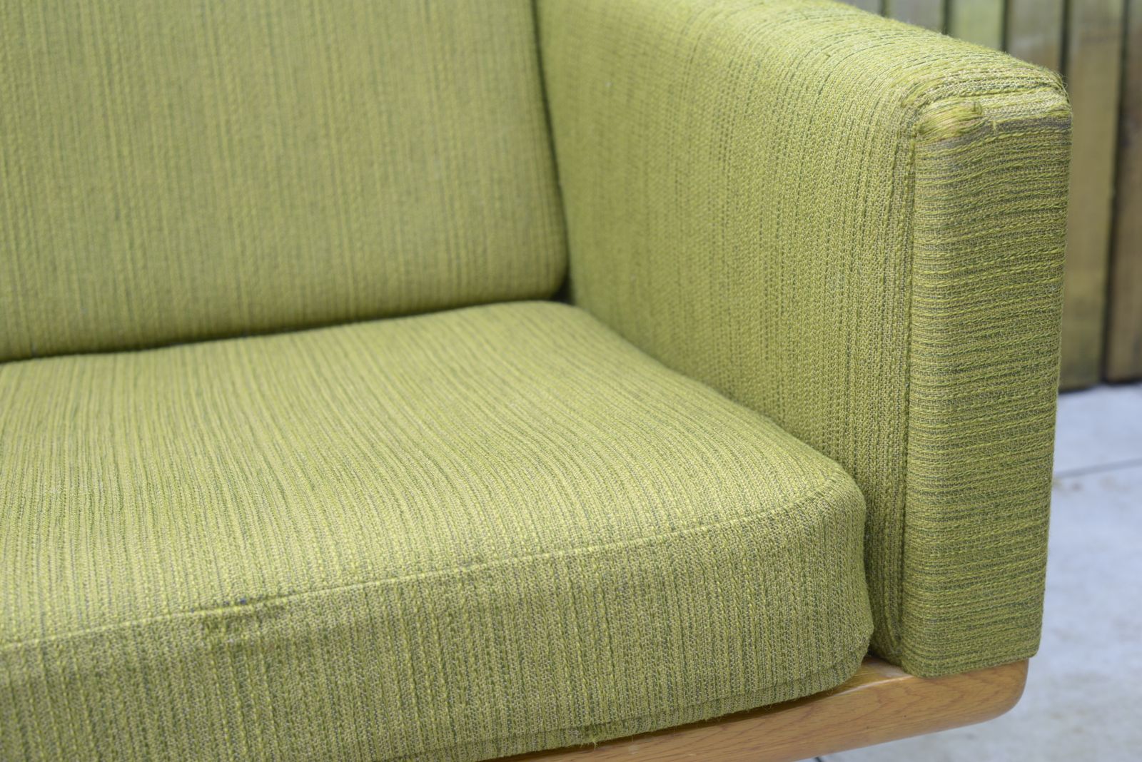 3985.0 Hans Wegner, Ge236 Getama Sofa. In Oak And Green Wool Upholstery. Danish, 1950s. photo