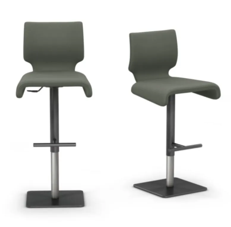 Set Of 4 Bar Stools