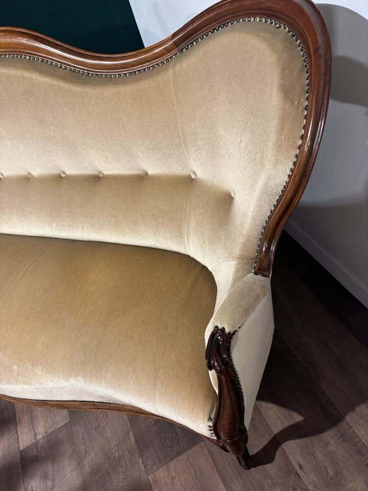 Victorian Mahogany Framed Sofa photo vintage