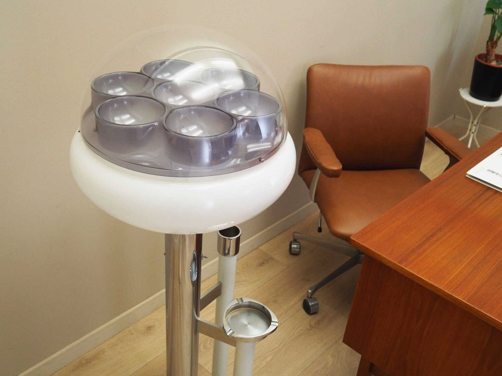 Floor Lamp With Ashtray, Space Age Design, 1960s, Production: Italy photo 1759.0
