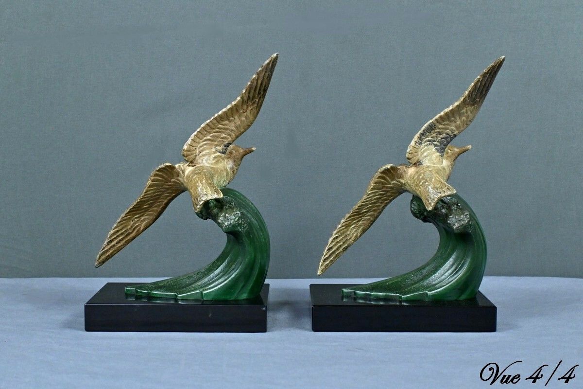 photo buy Spelter Bookends, Signed Mélo, Art Deco – 1930