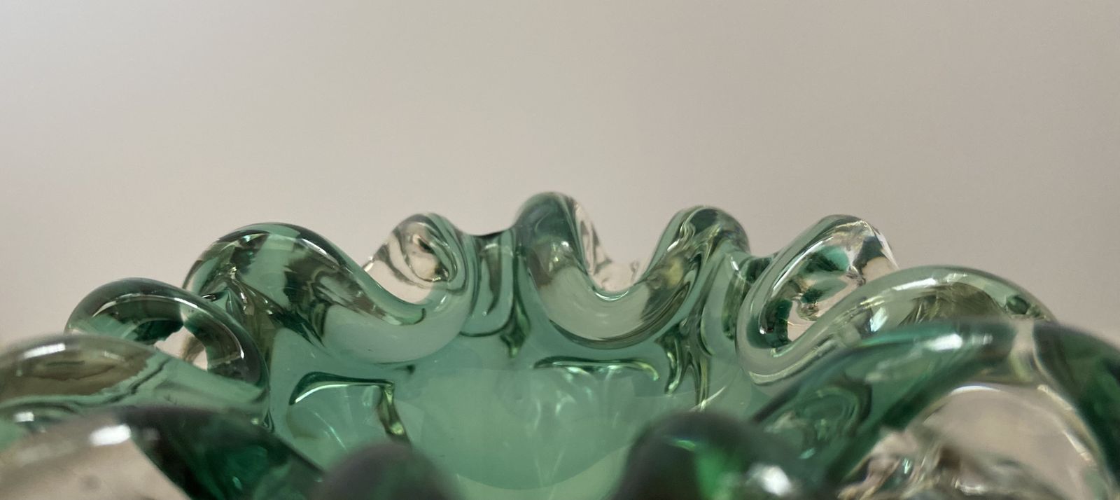 photo vintage Vintage, 1960’s, Murano Sommerso, Italian Art Glass Bowl