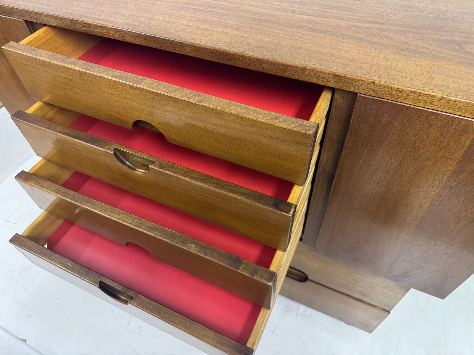 4795.0 Serena Cabinet By Giovanni Michelucci For Poltronova 1950s Italy photo