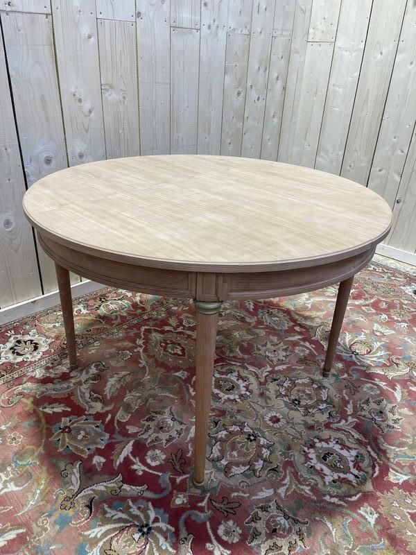 Table De Salle à Manger Louis XVI En Merisier Et Deux Allonges photo 900.0