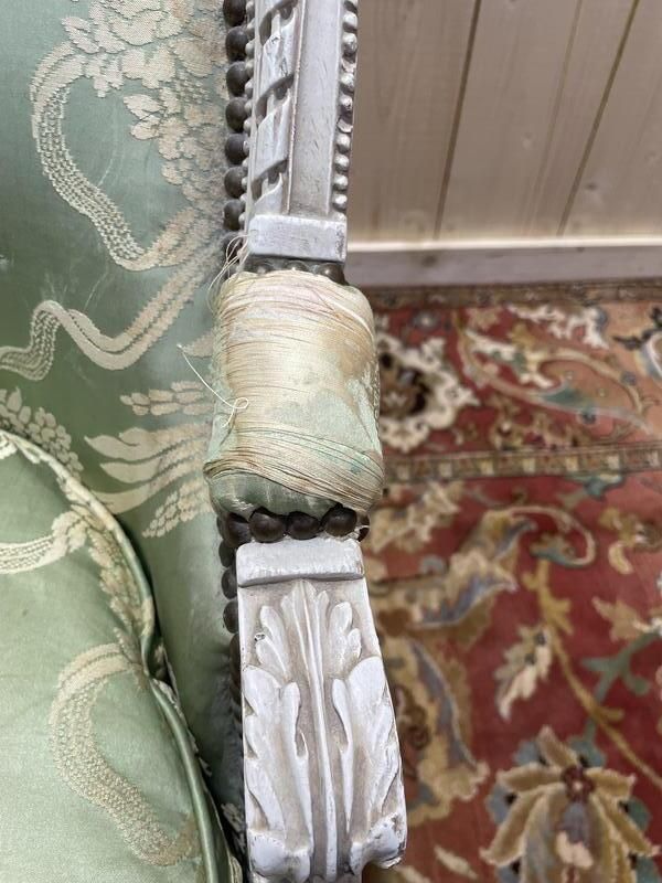 Petite Bergère D’enfant De Style Louis XVI photo for sale