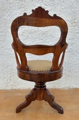 photo furniture Antique Elizabethan Swivel Wooden Armchair, 1890s