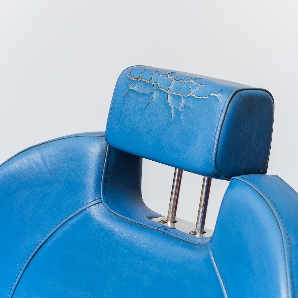 Pair Of Reclining Barber Chairs In Eco Leather 80s Vintage Modern Antiques photo buy