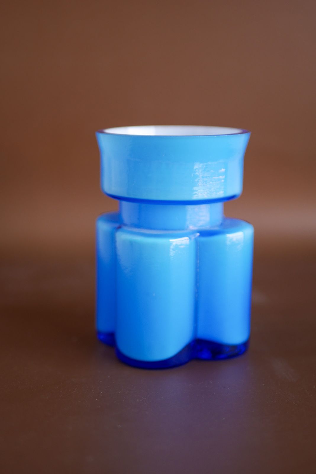 295.0 Mid Century Modern Scandinavisch Kunstglas, Kleine Vaas Van Po Ström Voor Alsterfors, Zweden photo