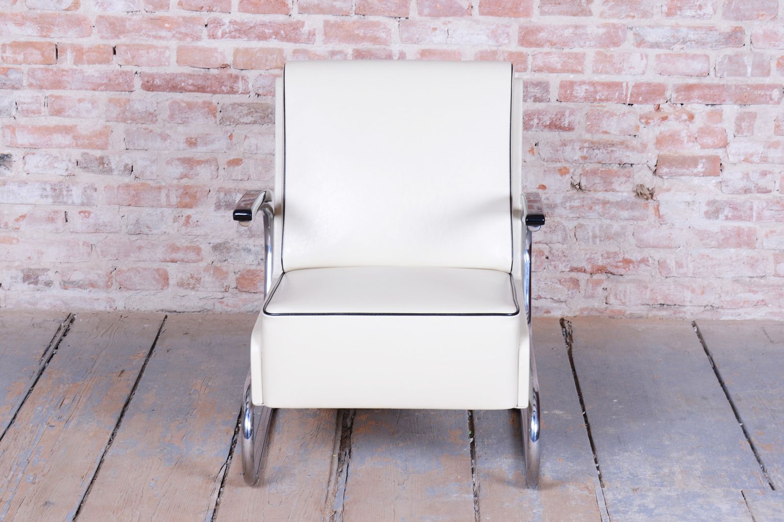 Restored Bauhaus Armchair, By W. Gispen, Mücke Melder, Czech, 1930s photo for sale
