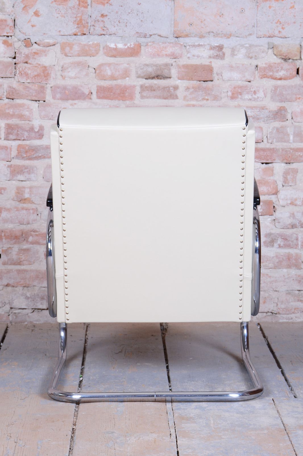 photo furniture Restored Bauhaus Armchair, By W. Gispen, Mücke Melder, Czech, 1930s
