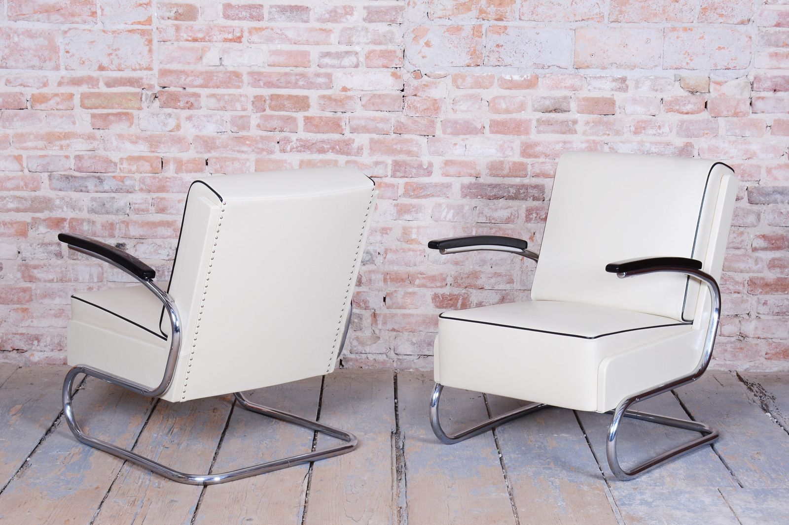 Pair Of Restored Bauhaus Armchairs, By W. Gispen, Mücke Melder, Czech, 1930s photo vintage