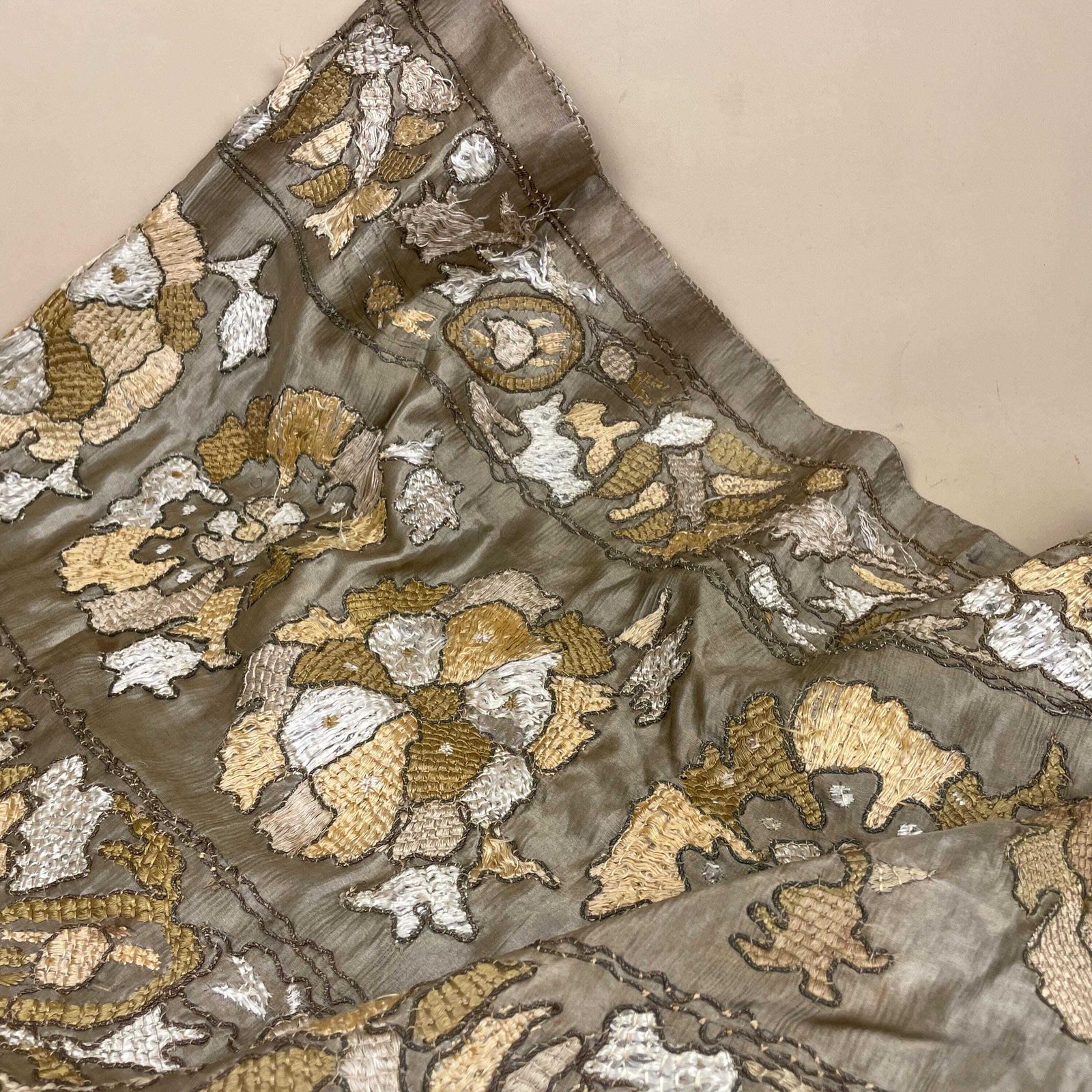 Antique Hand Embroidered Table Runner Furniture Cover Silk Vintage 50x164cm Wall Hanging Mat Rectangle Fabric Upholstery Handmade Textile photo 125.0