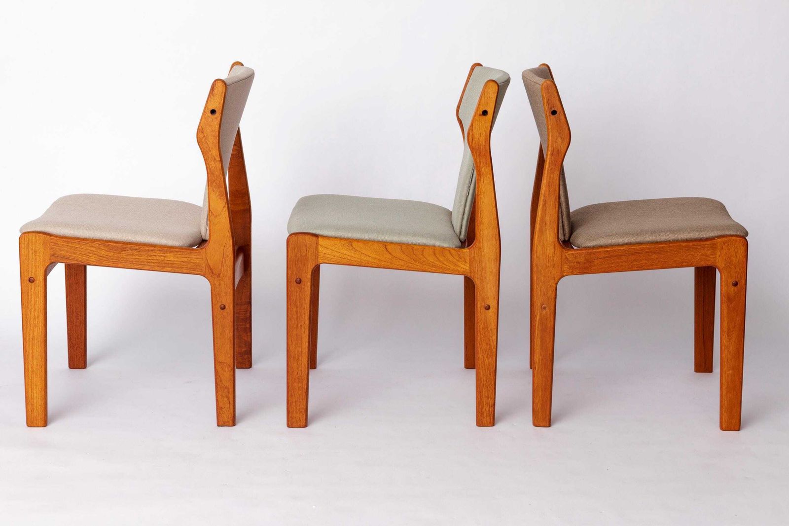 Vintage Set Of 6 Danish Teak Dining Chairs – Erik Buch For Uldum | 1960s Mid Century Modern Design photo Furniture