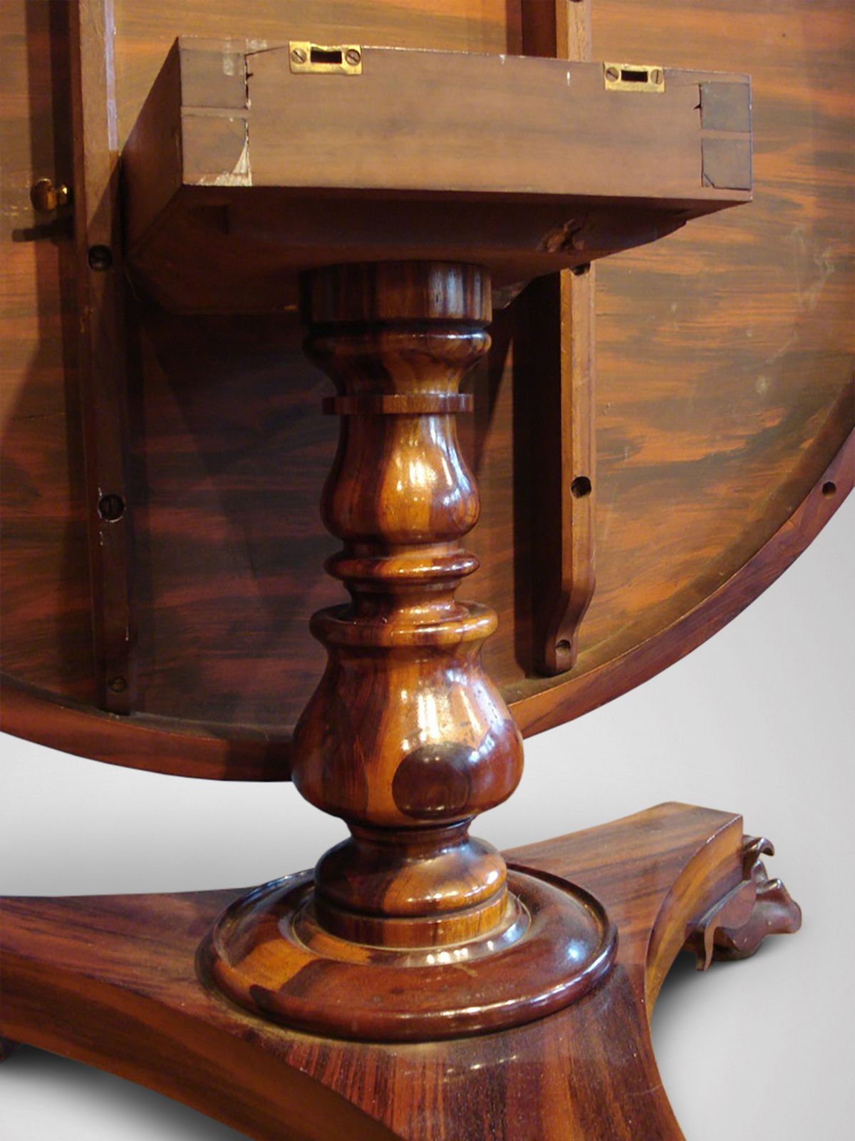 19th Century William IV Period Goncalo Alves Centre Table photo furniture