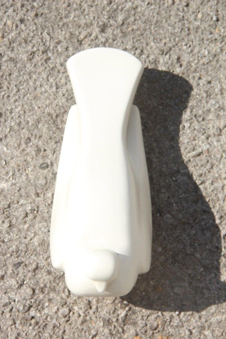 Porcelain Stonewar Stylized Pigeon Italian Production Studiolinea Com 1970 White photo furniture