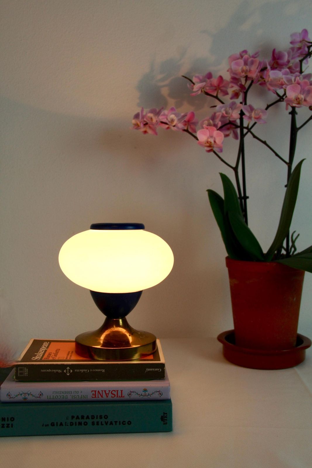 photo furniture Grazia E Gioia, Mid Century Vintage Bedside Table Lamps, Set Of 2, Italy, 1960s
