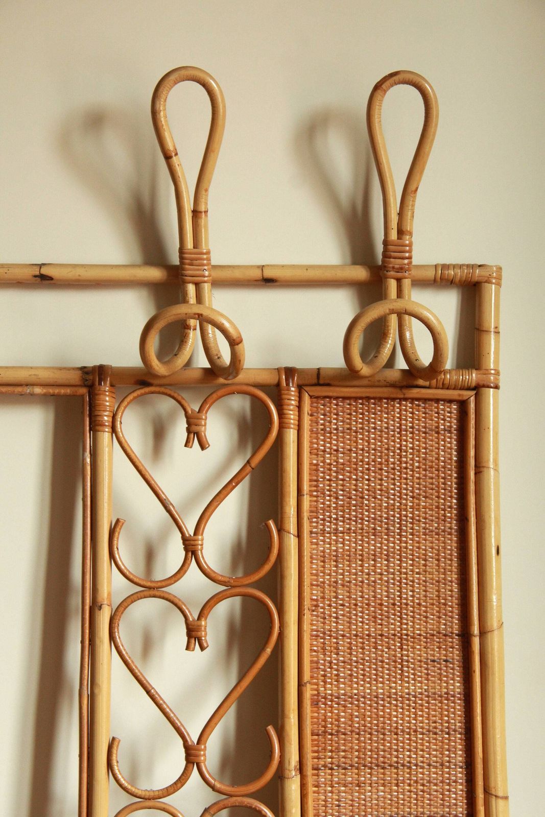 photo for sale Gianni, Mid Century Entryway Wall Coat Rack, Italy, 1960s